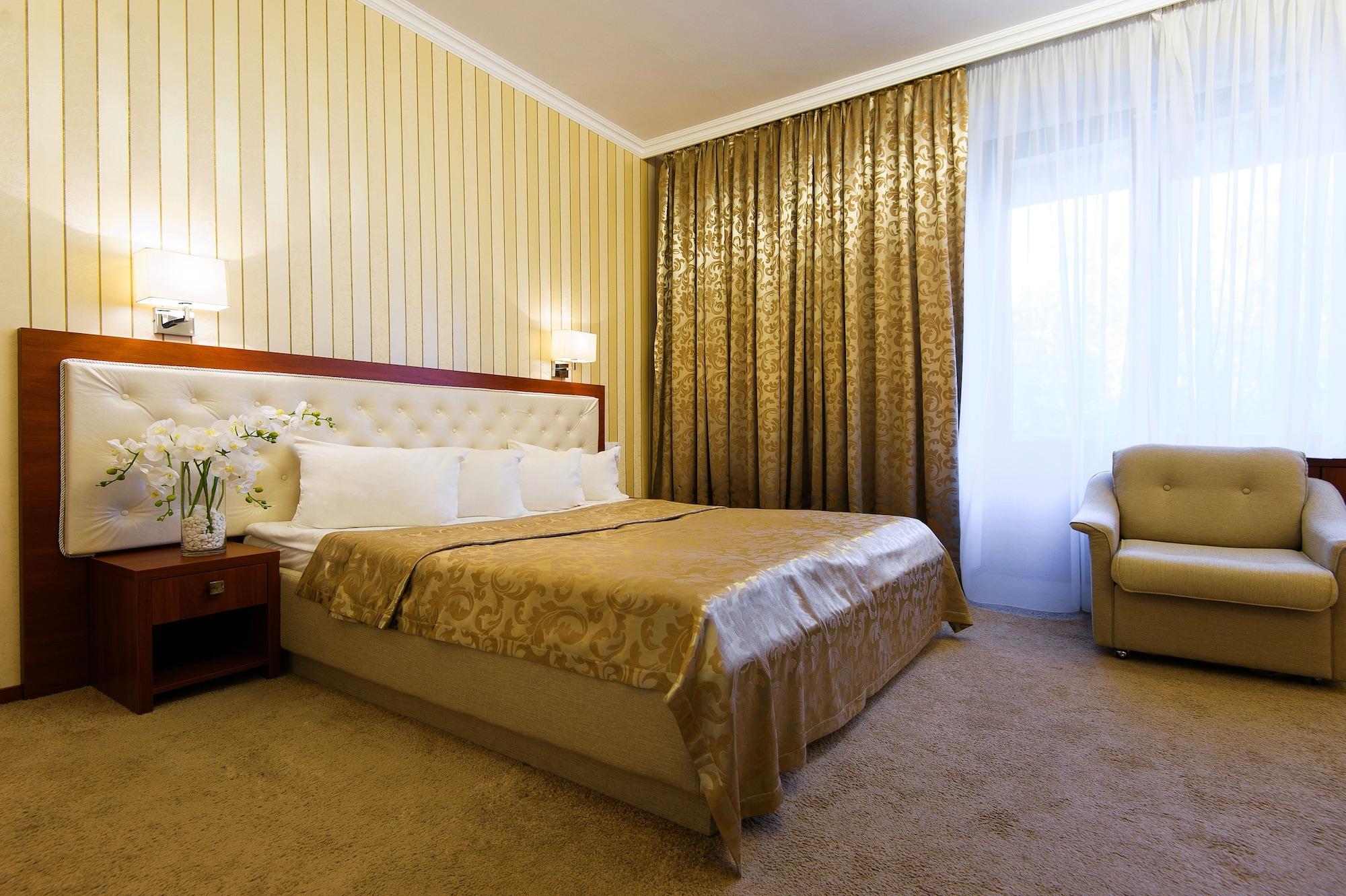 Jolly Alon Hotel Kischinau