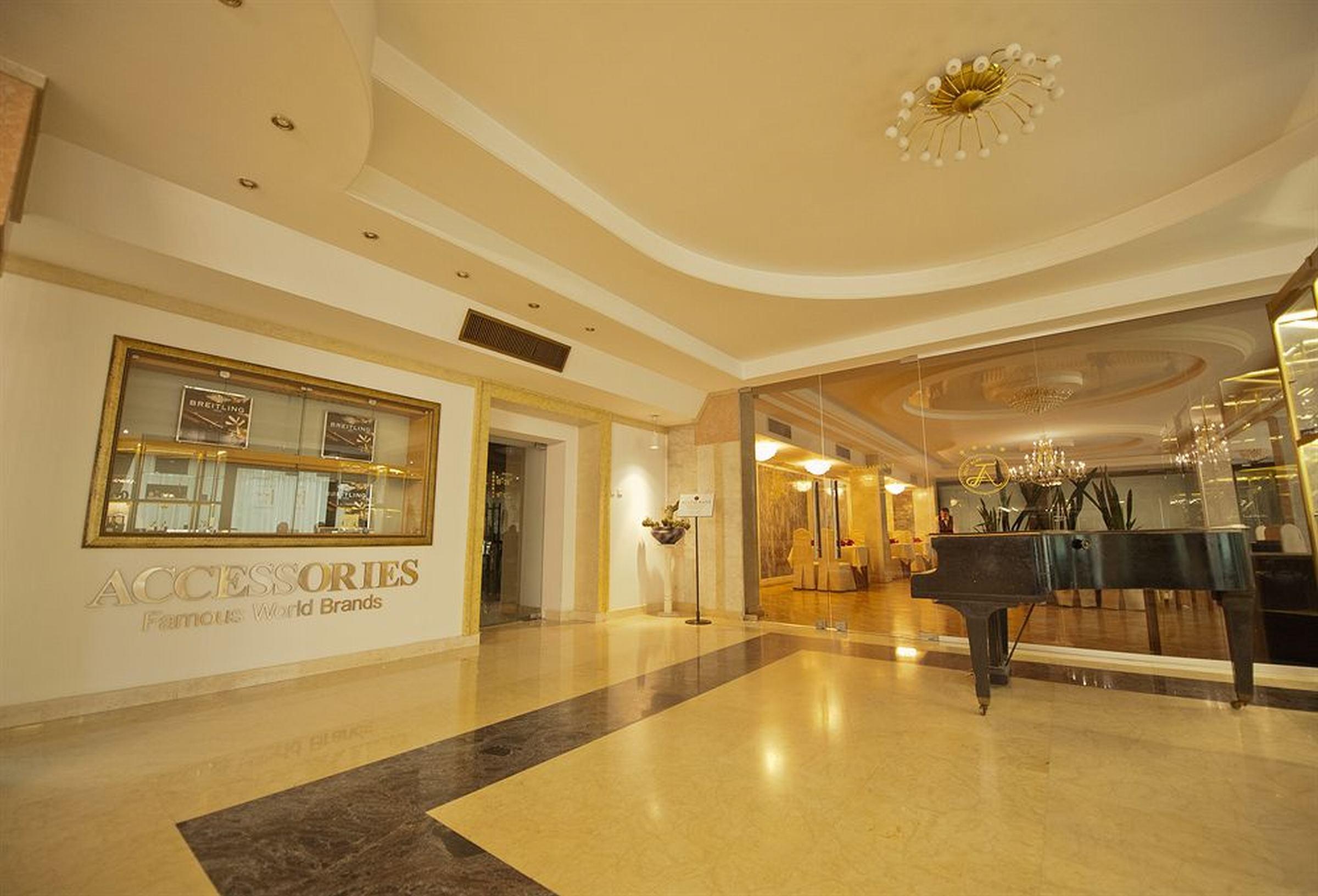 Jolly Alon Hotel Kischinau
