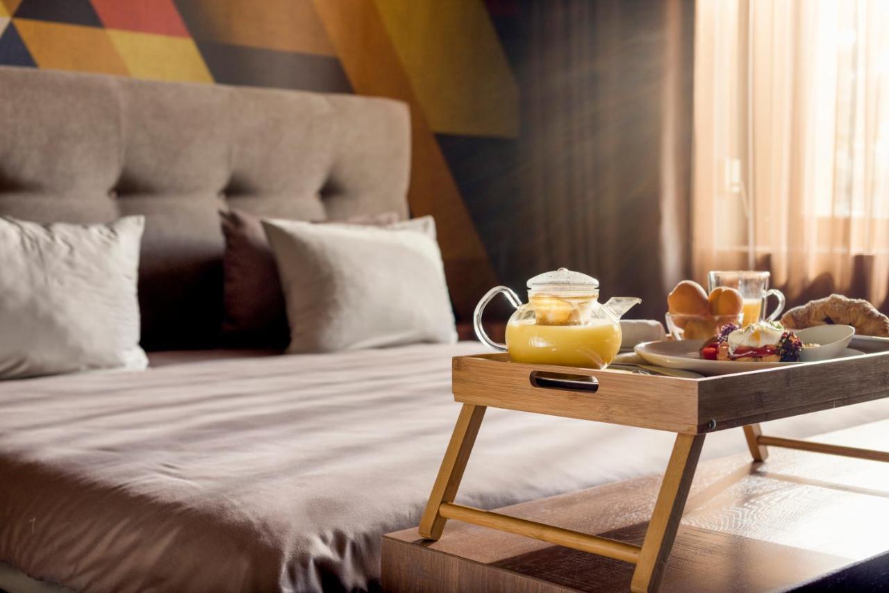 Jolly Alon Hotel 4*