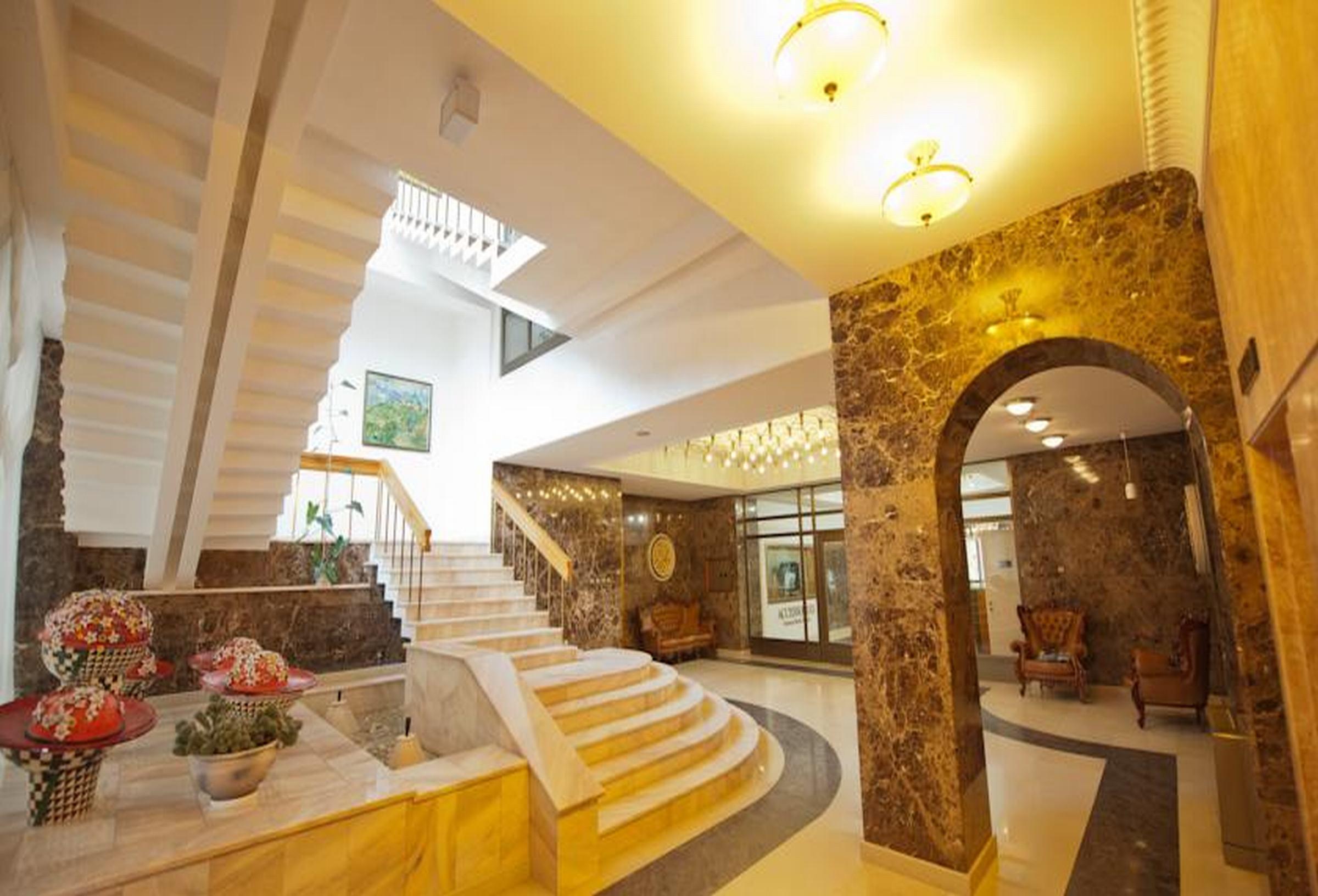 Jolly Alon Hotel 4*