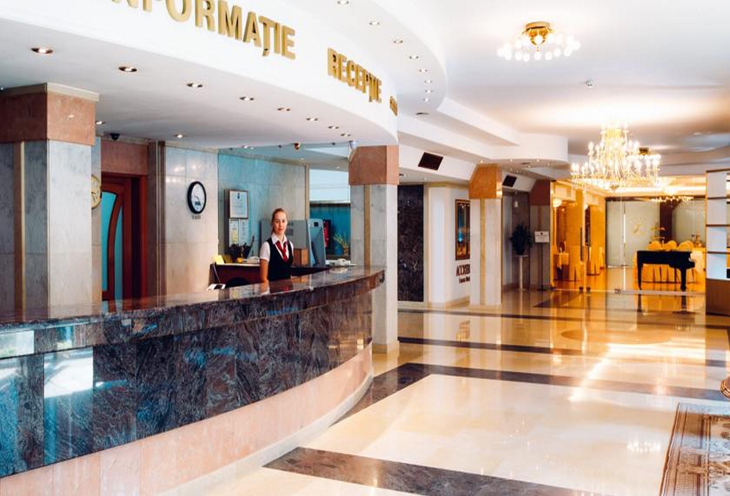 Jolly Alon Hotel